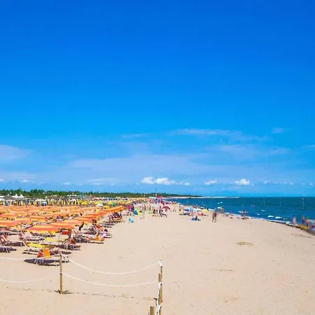Lägenhet Beachside With Parking Rosolina Mare
